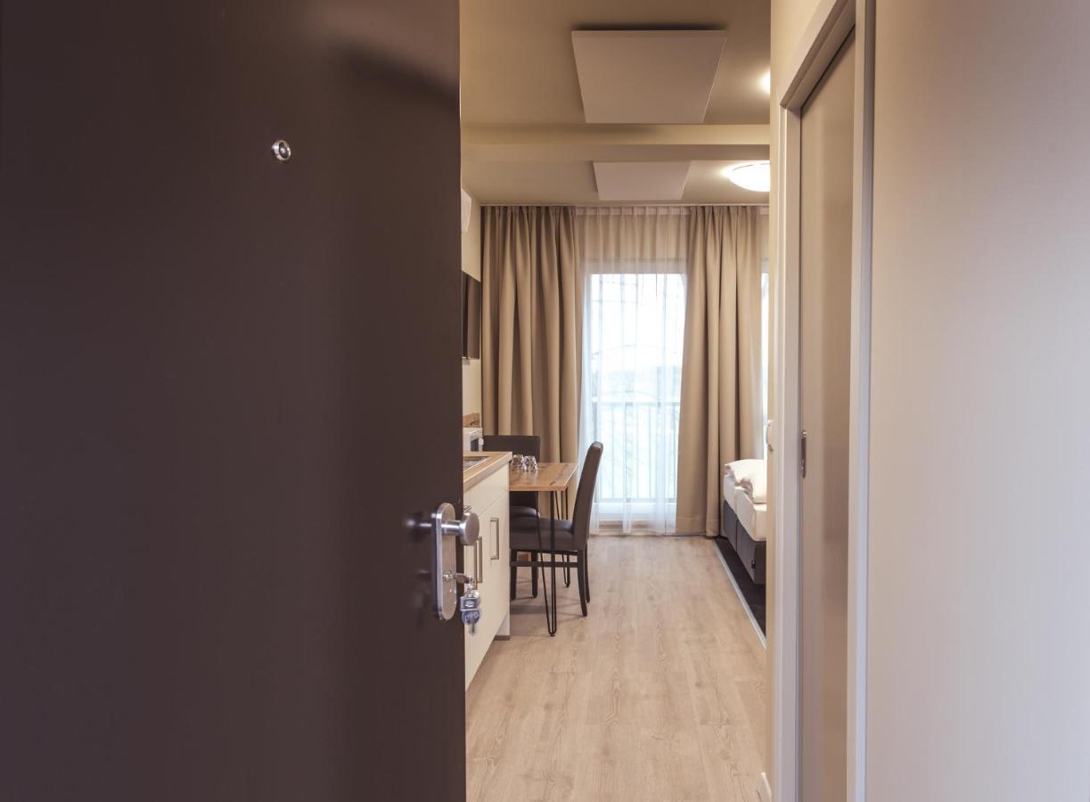 Gaestehaus - Boardinghouse Magnetsried ゼースハウプト エクステリア 写真